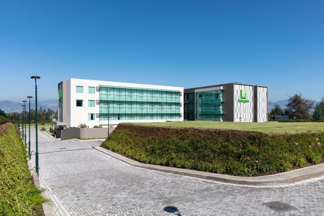 Holiday Inn - Quito Airport By Ihg Tababela Exterior photo The new headquarters of the company in the Parque Aeronáutico y Logístico de Vigo.